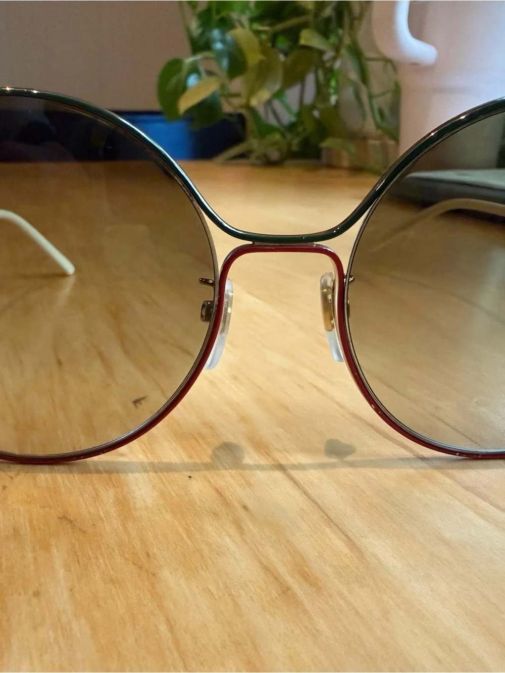 Gucci Round Gradient Green Brown Lens Sunglasses with Gold Frame
